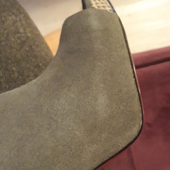Paris Hilton Genuine suede leather boots - Picture 13 of 13
